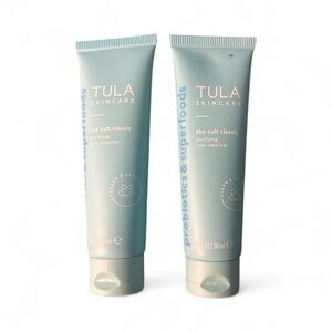 Tula Skincare Cult Classic Cleanser - Blue
